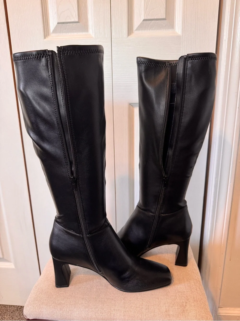 Steve Madden Black Knee-High Women Boots 3inch Block Heel Zipper Size 8.5 NWTS